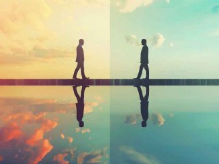 生活和理想中间隔着一个现实、生活和理想中间隔着一个现实的句子