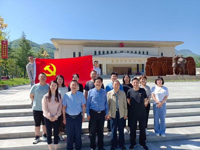 利用人际关系串联老干部、利用人际关系串联老干部的例子 利用人际关系串联老干部、利用人际关系串联老干部的例子