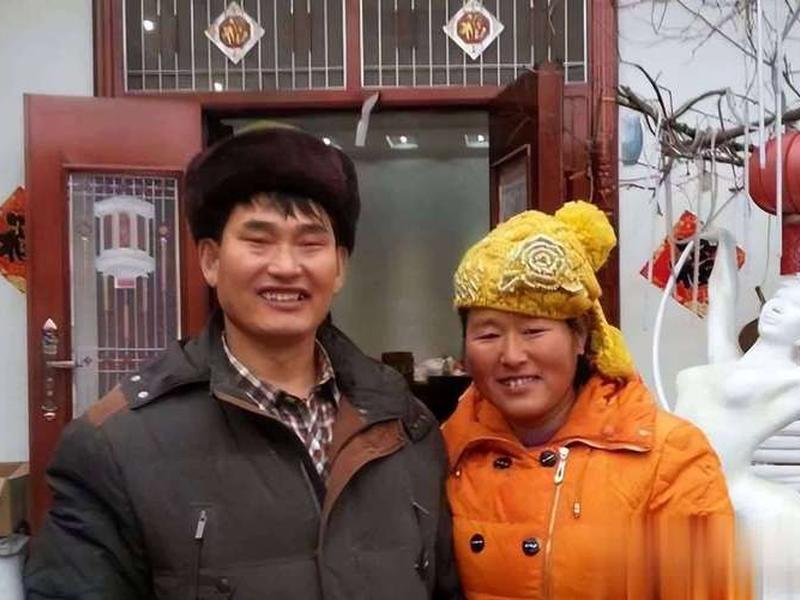 大衣哥朱之文谈和妻子的感情(大衣哥朱之文谈和妻子的感情了吗) 大衣哥朱之文谈和妻子的感情(大衣哥朱之文谈和妻子的感情了吗)