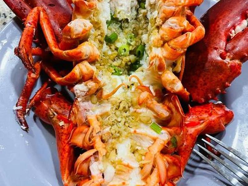 吃大龙虾怎么吃 吃大龙虾怎么吃才好吃