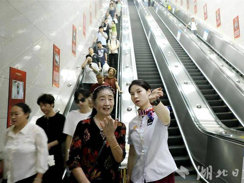 地铁人员构成，地铁人员构成要素包括