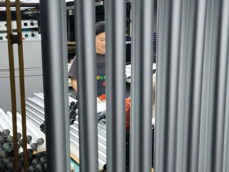 个人怎么处理铝的表面、铝件表面怎么处理
