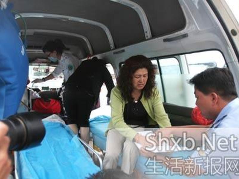 地铁工作人员与乘客发生冲突怎么做（地铁工作人员与乘客发生冲突怎么做笔录）