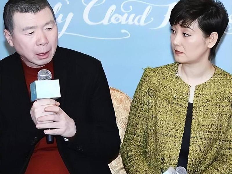 冯小刚养女徐朵的人际关系，冯小刚老婆徐帆是哪里人