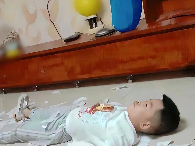 10岁男孩人际关系不好的表现(10岁男孩人际关系不好的表现有哪些) 10岁男孩人际关系不好的表现(10岁男孩人际关系不好的表现有哪些)