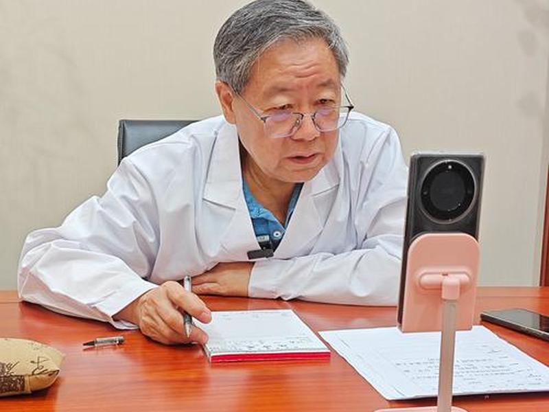 刘焕牢教授,刘焕兰教授 刘焕牢教授,刘焕兰教授