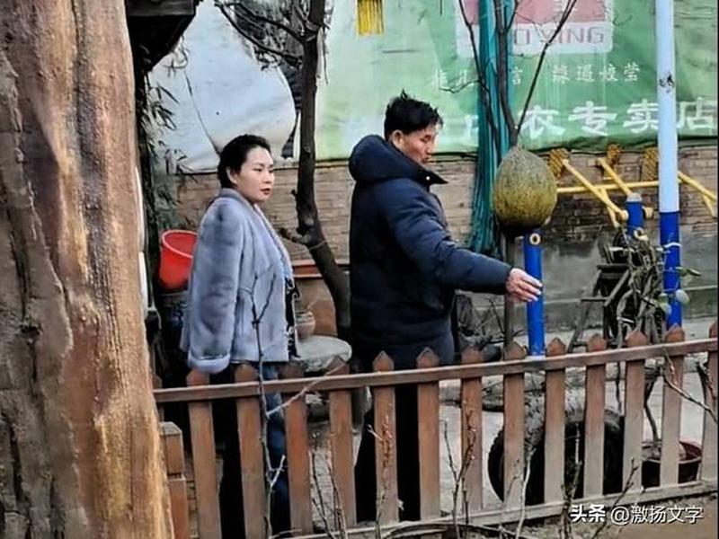 大衣哥在农村的人际关系 - 大衣哥所在的村子