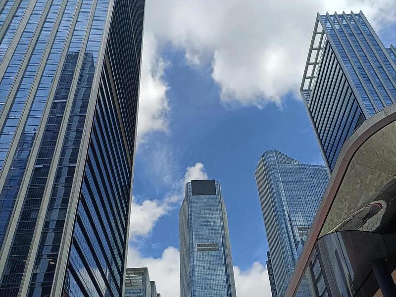 北上广深的人都很有钱吗（北上广深本地人都很有钱吗）
