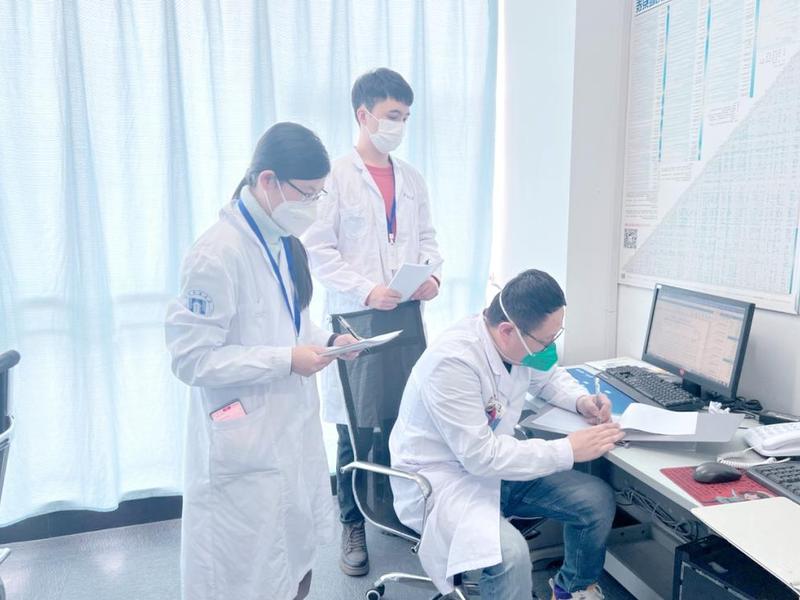 临床实习医患关系 临床实践中,医患关系中 临床实习医患关系 临床实践中,医患关系中