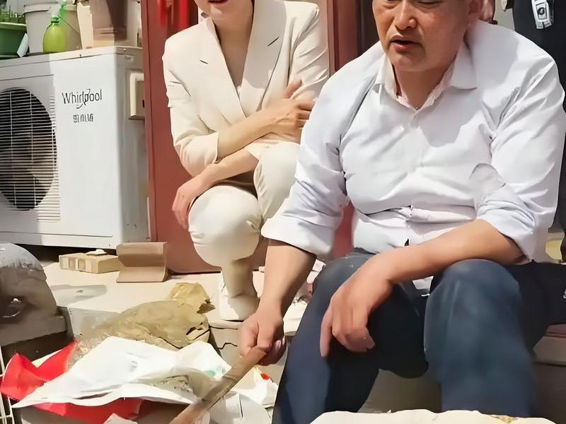 大衣哥翻红后的人际关系 大衣哥成名后回家视频 大衣哥翻红后的人际关系 大衣哥成名后回家视频