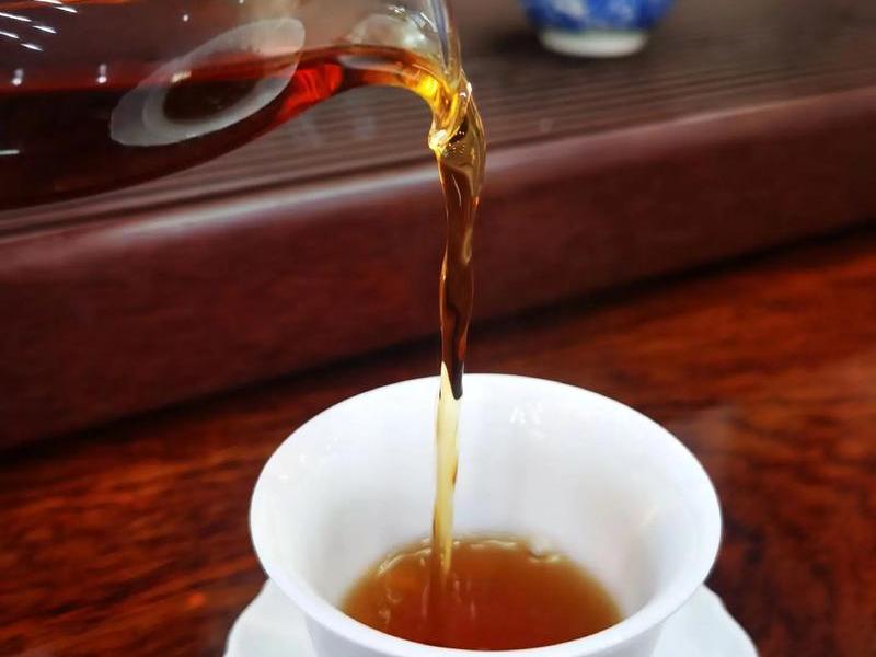 喝茶与财运的关系 - 茶与财富 喝茶与财运的关系 - 茶与财富