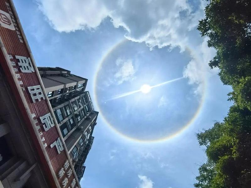 光环效应在日常生活中的例子;光环效应在日常生活中的例子有哪些 光环效应在日常生活中的例子;光环效应在日常生活中的例子有哪些