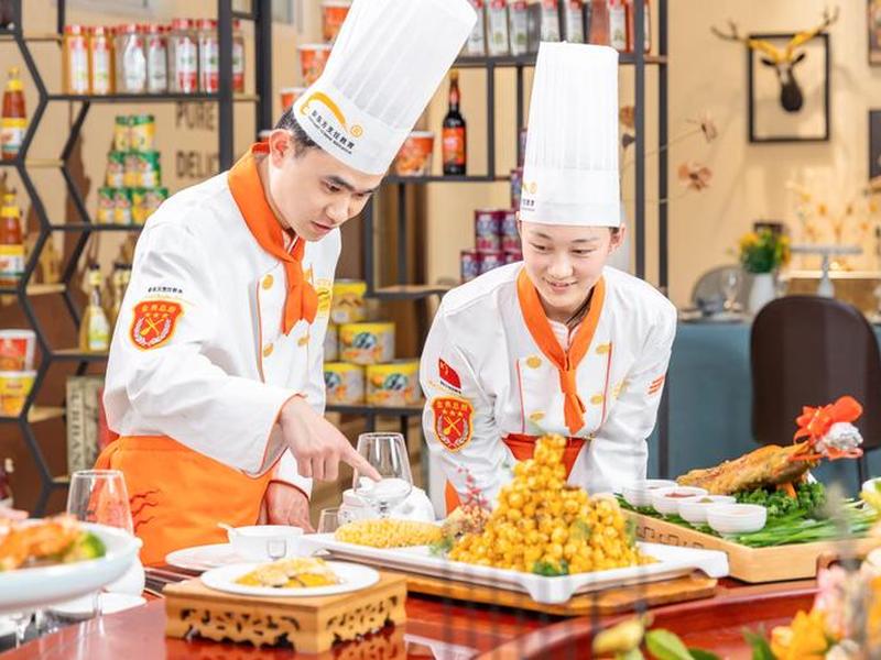 厨师学徒怎么和师傅搞好关系、厨师学徒怎么和师傅搞好关系呢 厨师学徒怎么和师傅搞好关系、厨师学徒怎么和师傅搞好关系呢