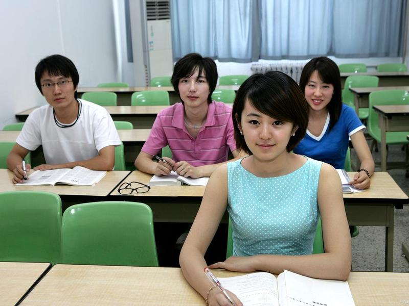 大学里师生关系有多复杂 - 大学里师生关系有多复杂啊