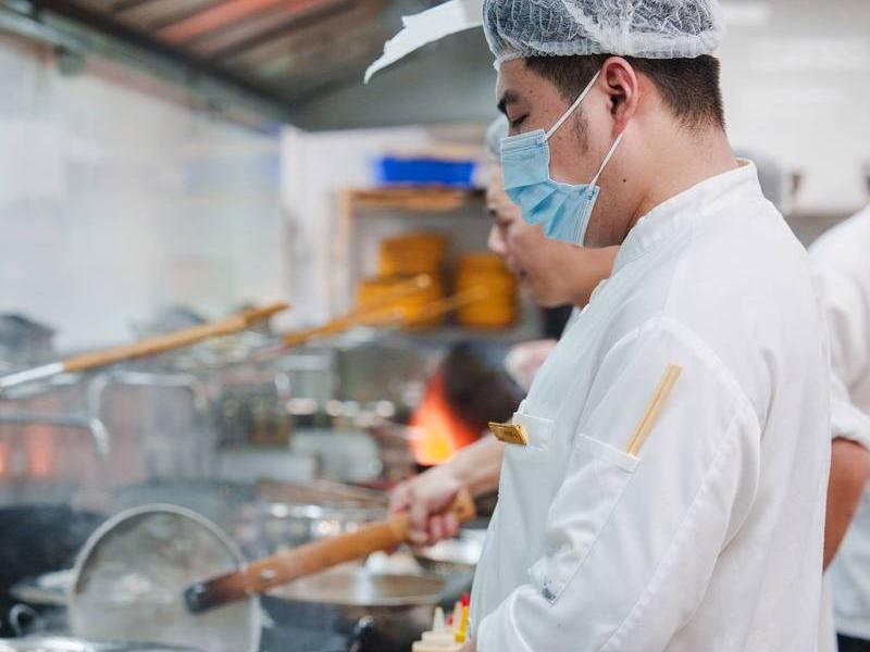 大饭店厨师都干什么活 大饭店厨师都干什么活的 大饭店厨师都干什么活 大饭店厨师都干什么活的