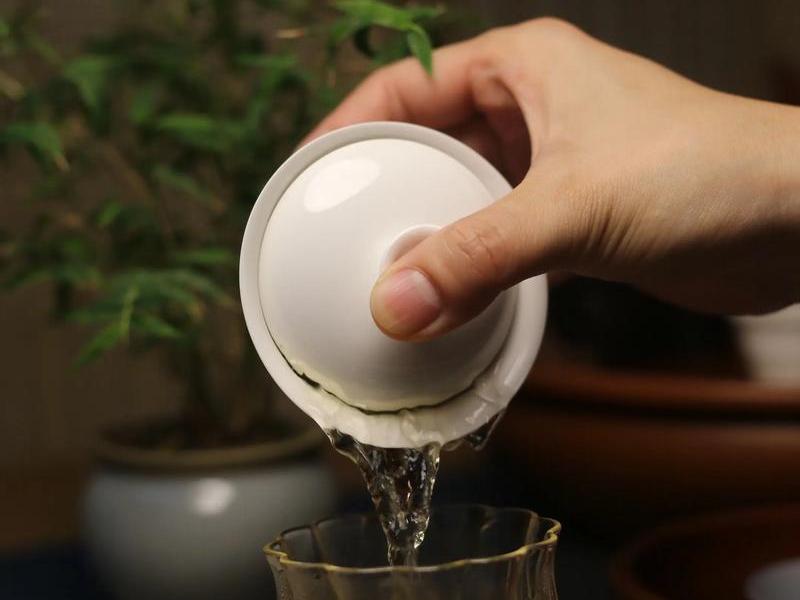 喝茶的人和不喝茶的人 喝茶的人和不喝茶的人有什么区别 喝茶的人和不喝茶的人 喝茶的人和不喝茶的人有什么区别