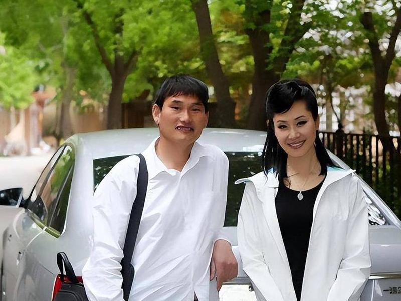 大衣哥朱之文谈和妻子的感情(大衣哥朱之文谈和妻子的感情了吗) 大衣哥朱之文谈和妻子的感情(大衣哥朱之文谈和妻子的感情了吗)