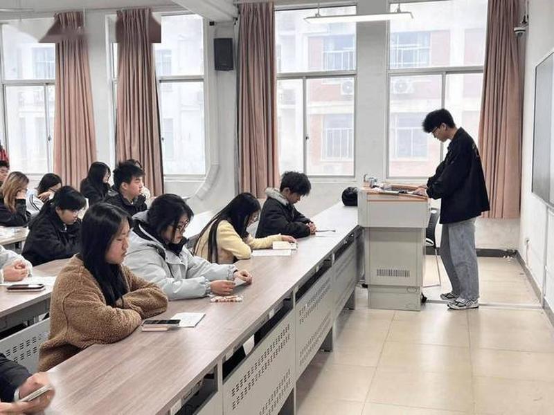 大学团员推优投票纯人际关系 - 团员推优投票权
