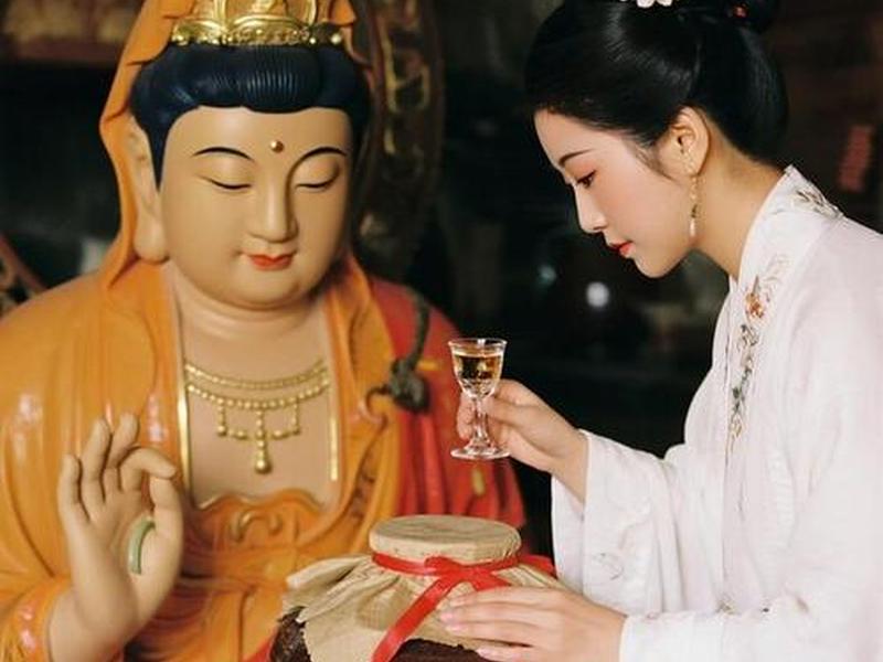 佛教里面讲喝酒有什么不好吗；佛教里面讲喝酒有什么不好吗是真的吗