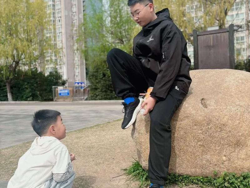 七岁男孩人际关系好,七岁男孩人际关系好的表现 七岁男孩人际关系好,七岁男孩人际关系好的表现
