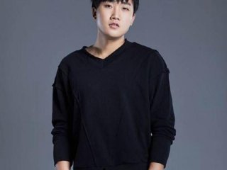 omg小伞退役mv omg 小伞